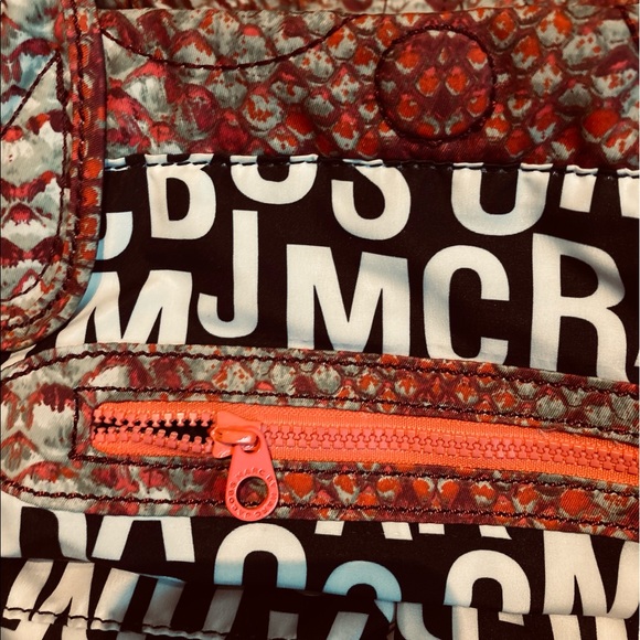 NWT...MARC by Marc Jacob’s nylon tote - Picture 10 of 14